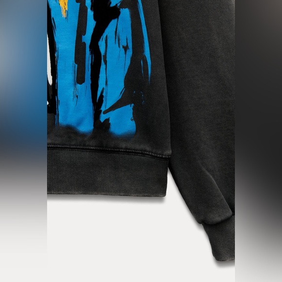 NWOT. Zara Black Sweatshirt/Hoodie with "Girls" Print. Size S. - Picture 4 of 10